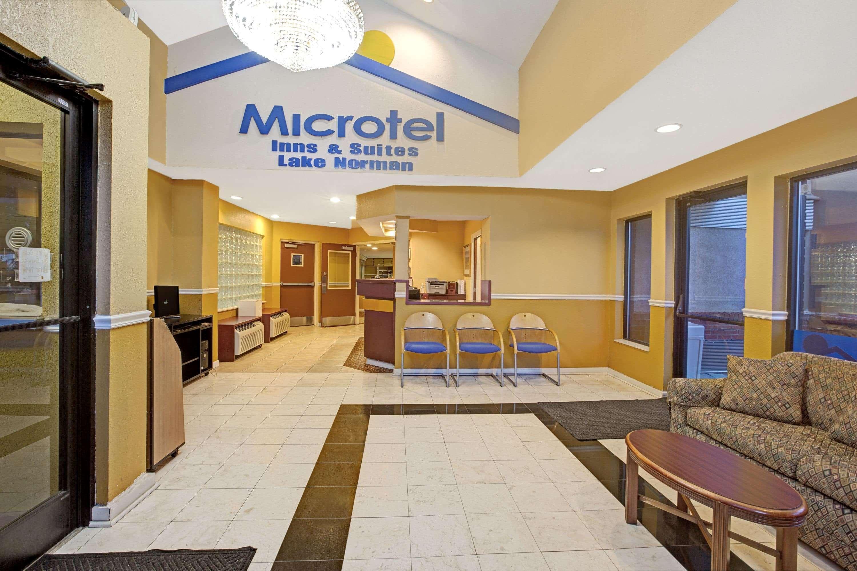 קורנליוס Microtel Inn By Wyndham Lake Norman מראה חיצוני תמונה